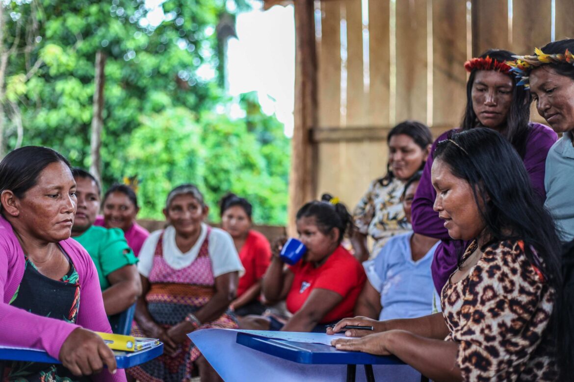 Mulheres Kanamary e Nadëd reunidas na construção do PGTA